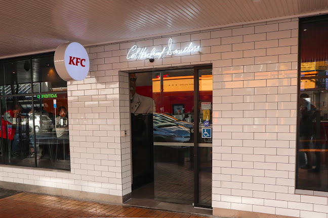 Opinii despre KFC Courtenay Place în Wellington - Hospitality and gastronomy