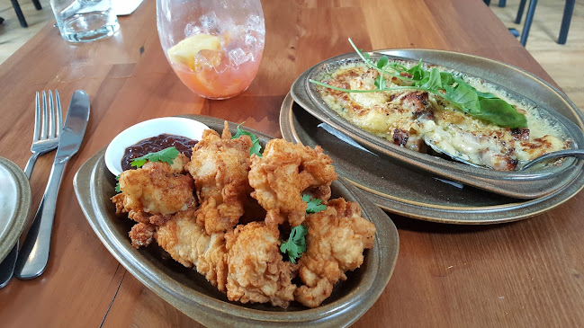 Comentarii opinii despre Parts & Service