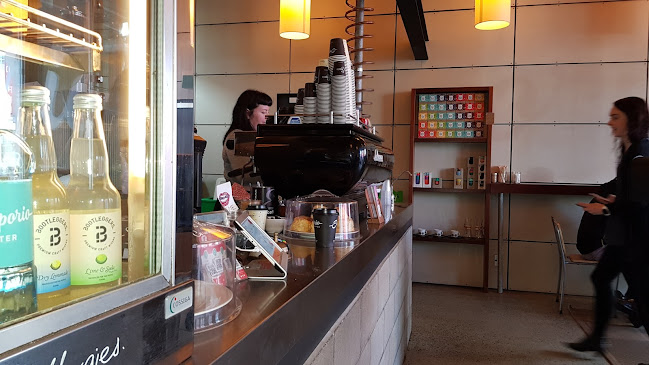 Comentarii opinii despre Emporio Coffee