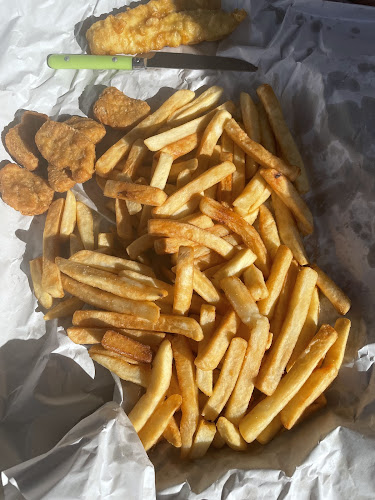 Island View Fish N Chips - Hospitality and gastronomy