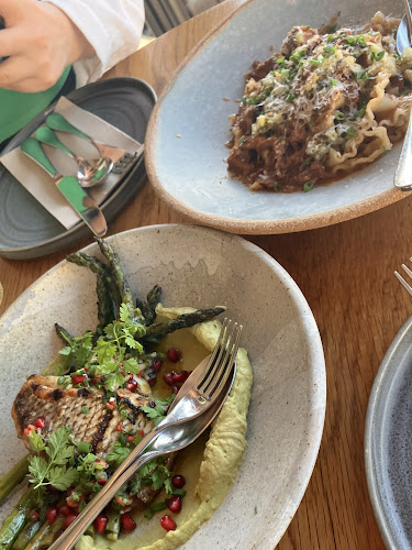 Rosie Parnell - Auckland