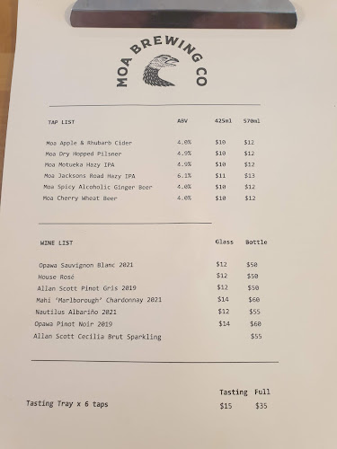 Moa Tap Room & Food Truck