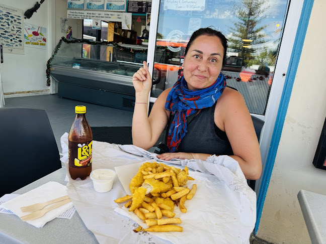 Opinii despre Coromandel Takeaways & Fresh Fish în Coromandel - Hospitality and gastronomy