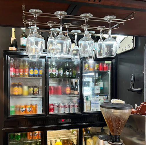 Titirangi Village Kebab - Hospitality and gastronomy