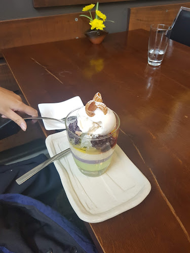 Chikos Restaurant & Cafe Phone number