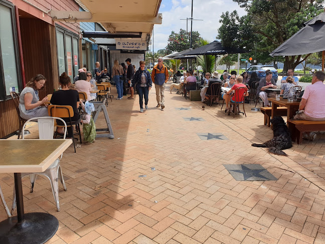 Comentarii opinii despre Oliver's Cafe Orewa