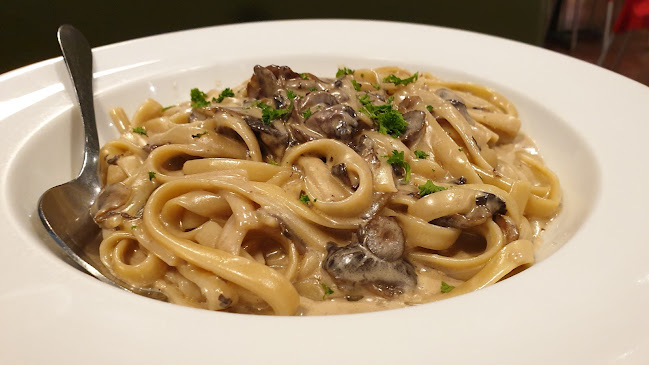 La Porchetta Restaurant Dunedin - Hospitality and gastronomy