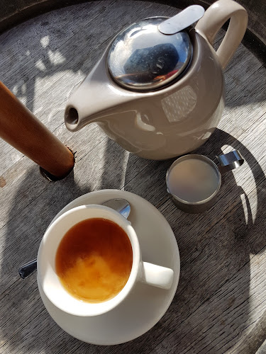 Comentarii opinii despre Demi Coffee