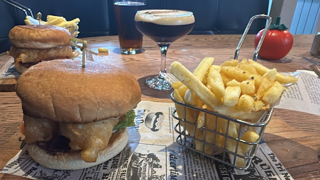 Groper Garage Bar & Restaurant - Hospitality and gastronomy