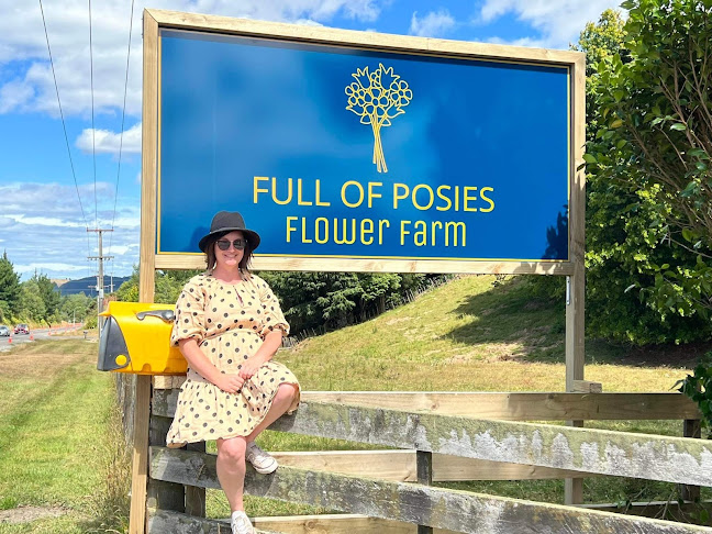 Comentarii opinii despre Full Of Posies