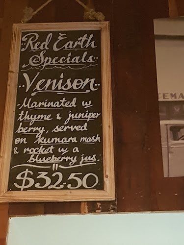 Reviews of Red Earth Bistro and Wine Bar in Auckland - Hospitality and gastronomy