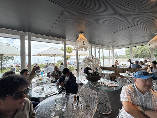 Takapuna Beach Cafe - Hospitality and gastronomy