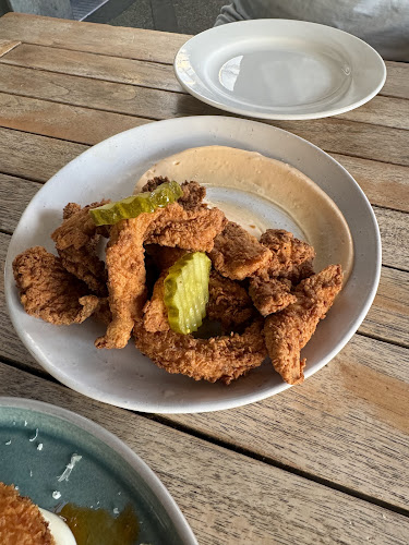 Reviews of The Roaming Giant in Hamilton - Hospitality and gastronomy