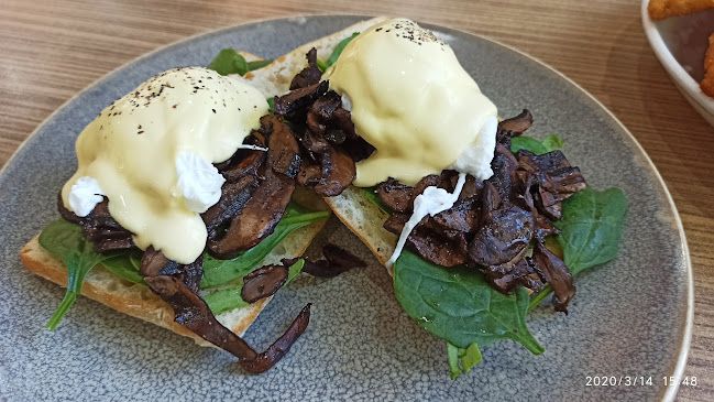 The Coffee Club Meridian Mall Open Times