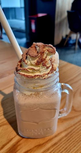 Tutaki Cafe - Hospitality and gastronomy