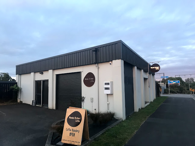 Manuka Brothers' Coffee Roastery