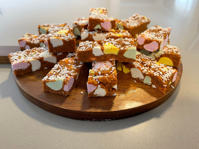 Reviews of Apple Butter in Raglan - Hospitality and gastronomy