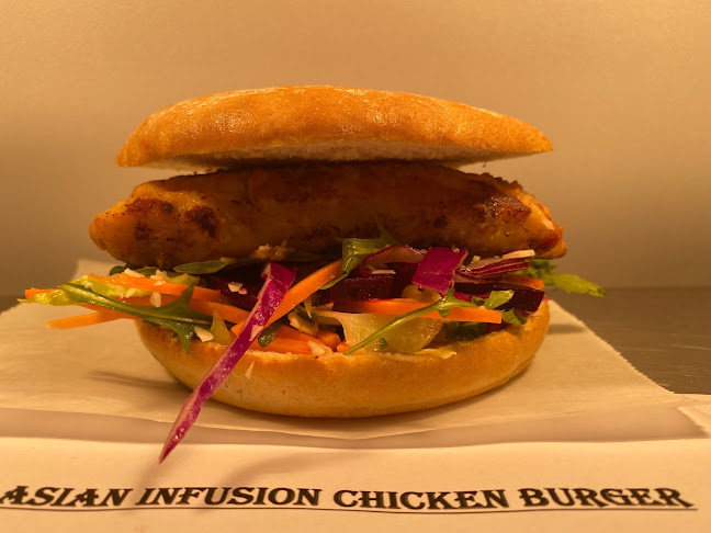 Marina Bay Takeaway - Hospitality and gastronomy