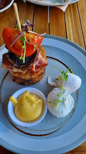 Groovy Mount Maunganui - Hospitality and gastronomy