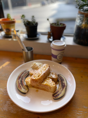 Comments and reviews of The Coffee Shop