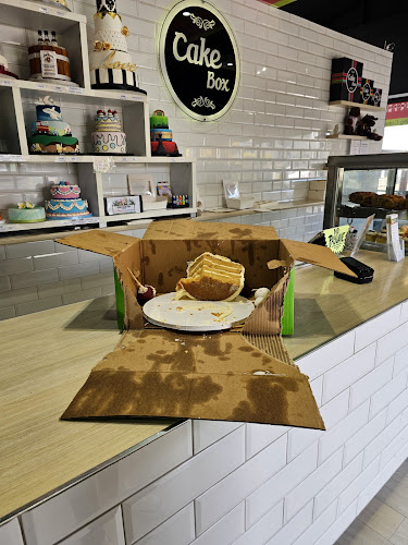 Cake Box - Hospitality and gastronomy