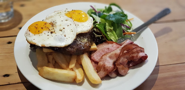 Reviews of Morriesons Cafe & Bar in Hāwera - Hospitality and gastronomy
