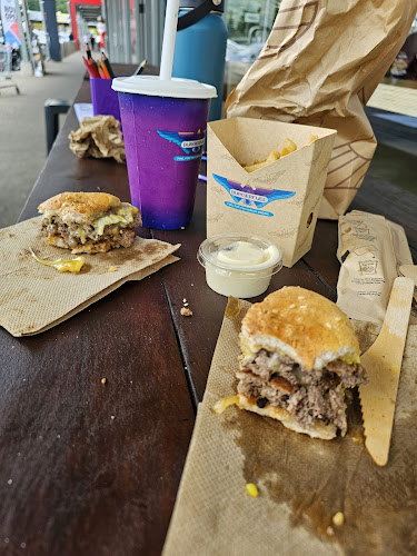 Opinii despre BurgerFuel Bethlehem în Tauranga - Hospitality and gastronomy