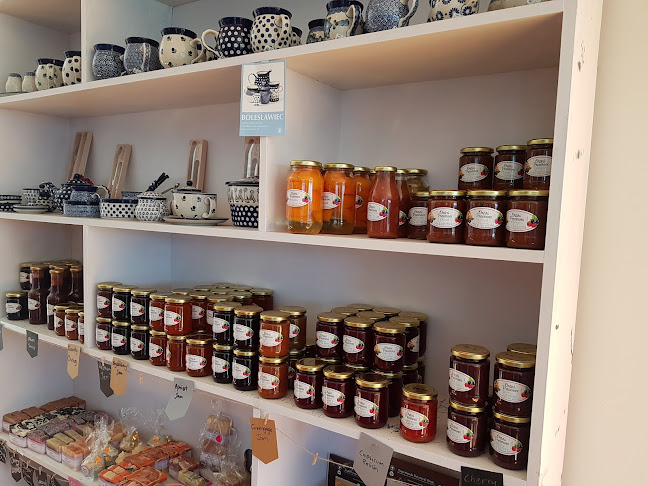 Cafe Mes Amis Open Times