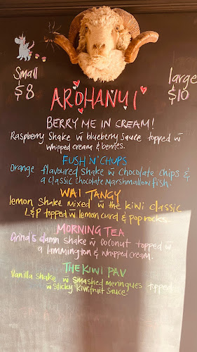 Opinii despre Grind Coffee Lounge în Upper Hutt - Hospitality and gastronomy