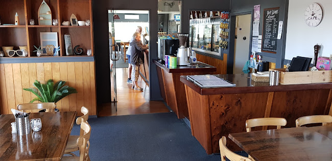 1133 South Road, Ōakura 4314, New Zealand