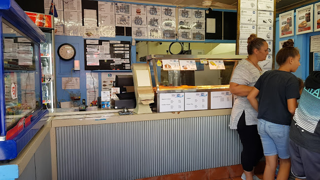Highway 10 Seafood Takeaways - Waipapa