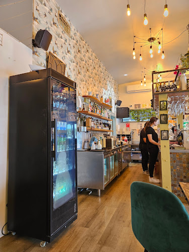 Comments and reviews of Hunua Falls Cafe and Bar