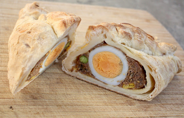 Savages Bakery - Hospitality and gastronomy