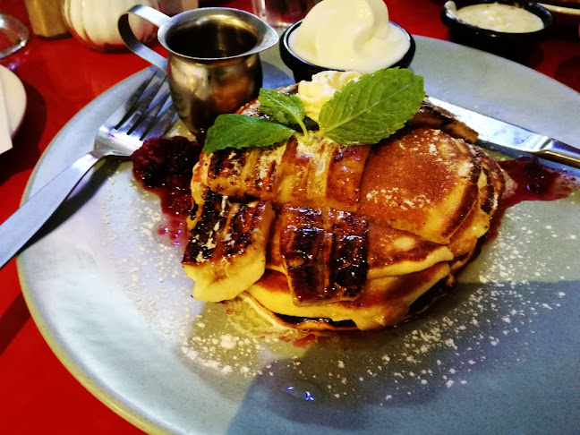 Comments and reviews of Deluxe Diner