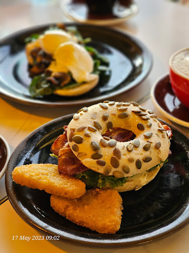 Jack Rabbit Café & Bar