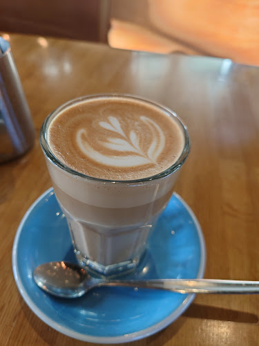 Strange Bandit by Luciano Phone number