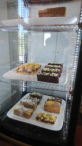 Te Uku Roast Office - Hospitality and gastronomy