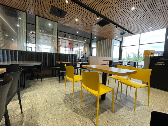 Comentarii opinii despre McDonald's Taupiri