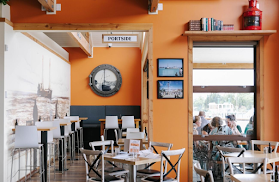 Five Peaks Brew Co (Bar, Grill & Brewery)