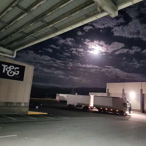 Turners & Growers Fresh Phone number