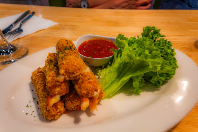 La Porchetta Restaurant Dunedin - Hospitality and gastronomy