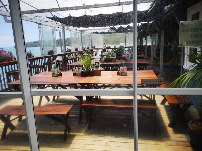 Comments and reviews of Mangonui Fish Shop