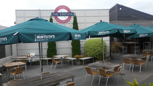 Comments and reviews of The Station Bar and Bistro