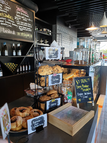 Comentarii opinii despre LB & Co