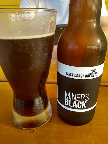 Comentarii opinii despre Denniston Dog Restaurant & Bar