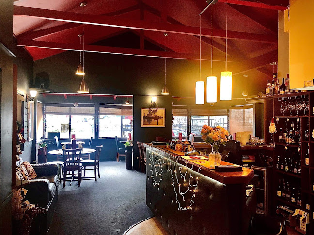 Comentarii opinii despre Charcoal Indian Restaurant