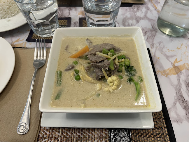 Supahn Thai Restaurant - Hospitality and gastronomy