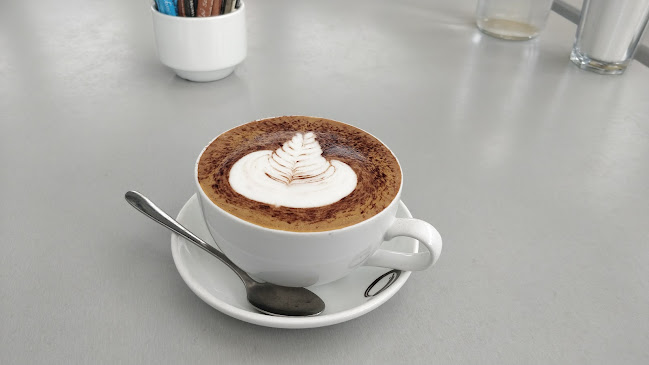 Gloria Jean’s Cafe East Tāmaki - Hospitality and gastronomy