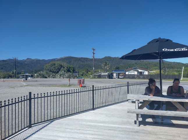 Comentarii opinii despre Top Shop Runanga