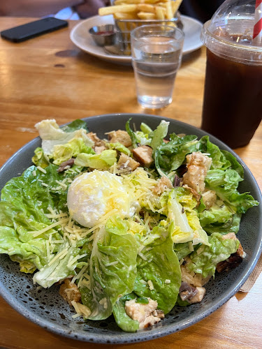 Comentarii opinii despre C3 Factory